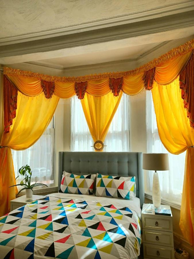 Gabriel Guesthouse Ріл Екстер'єр фото